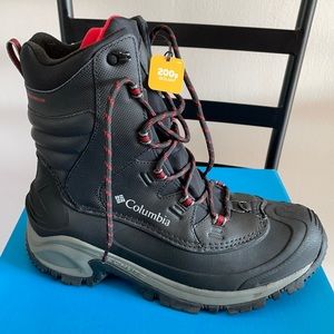 Brand-New Columbia Boota